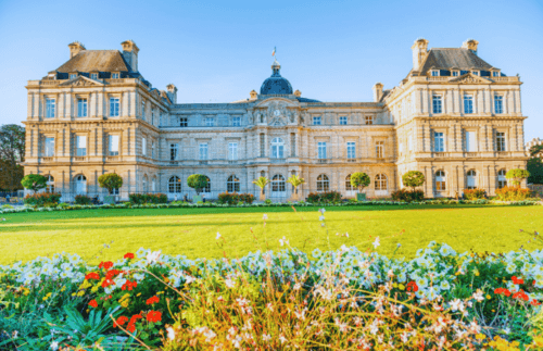  Luxembourg Gardens